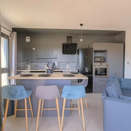 Appartement Avec Parking Souterrain Et Copropriete Calme Villefranche-sur-Saône Exterior foto